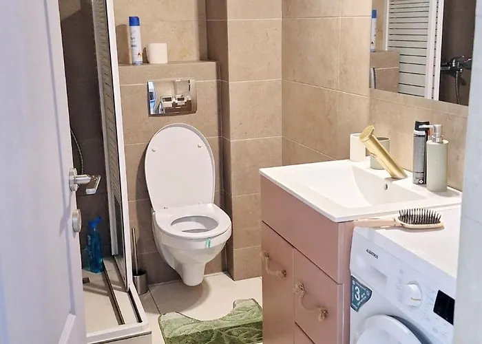 Eva 200m De Plaja Apartment Năvodari