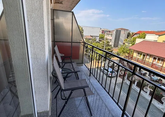 Eva 200m De Plaja Navodari